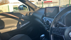 Nissan Juke 1.0 DiG-T 114 N-Connecta 5dr DCT Petrol Hatchback